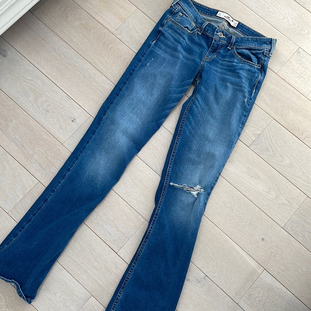 Hollister bootleg jeans